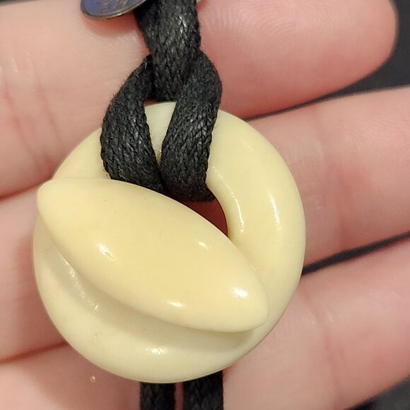 VINTAGE MONIES Gerda Lynggaard Horn Necklace - Picture 4 of 6